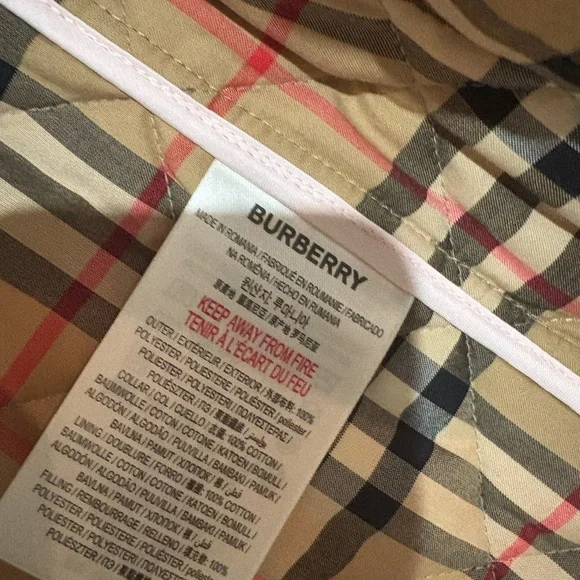 Burberry Kids Light Pink Quilted Puffer Jacket - Picture 4 of 10